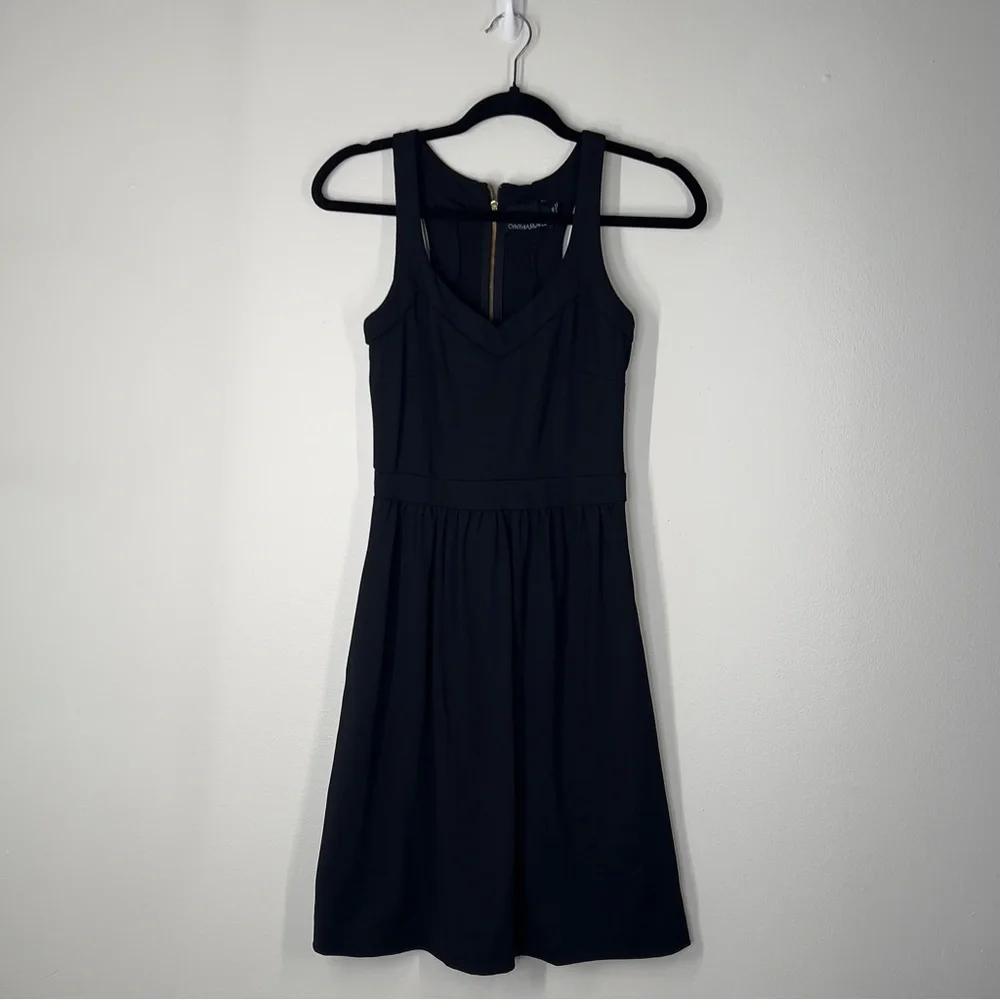 Cynthia Rowley Women’s XS Black Liw Scoop Neck Fitted Waist Mini Flare dress - Picture 2 of 14